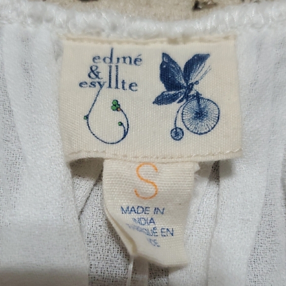 Edme & Esyllte Anthropologie Chic Tan and White Blouse with Elegant Design - Picture 2 of 11